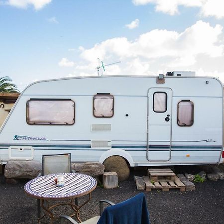 Caravan Apartment Tinajo Exterior photo